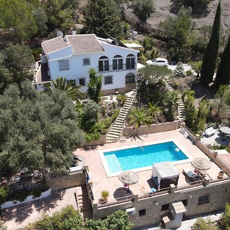 El Nispero Dulce Bed & Breakfast Alcaucin Exterior photo