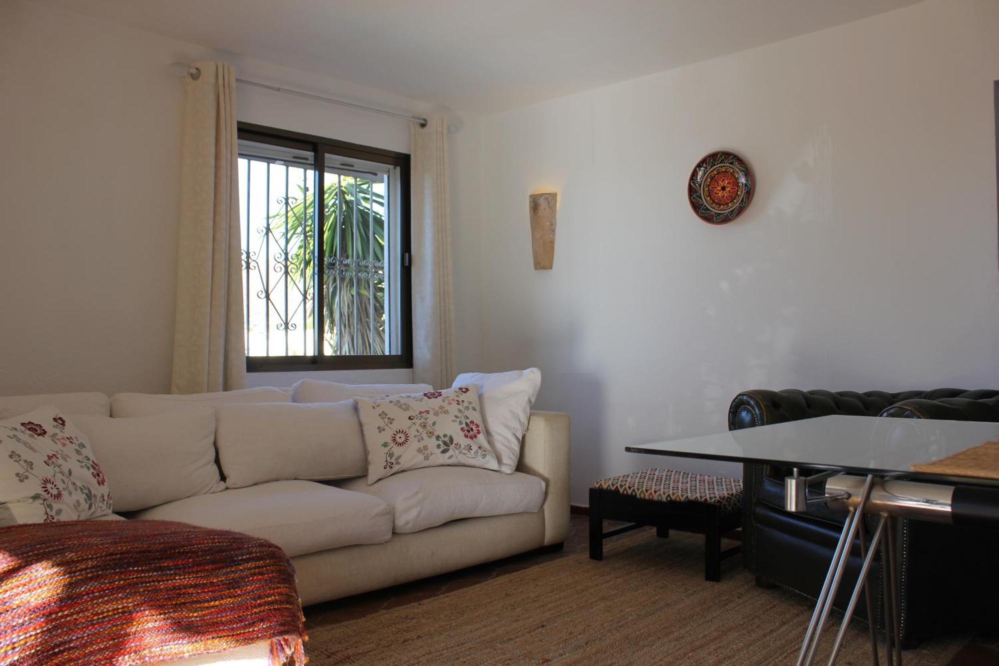 El Nispero Dulce Bed & Breakfast Alcaucin Exterior photo