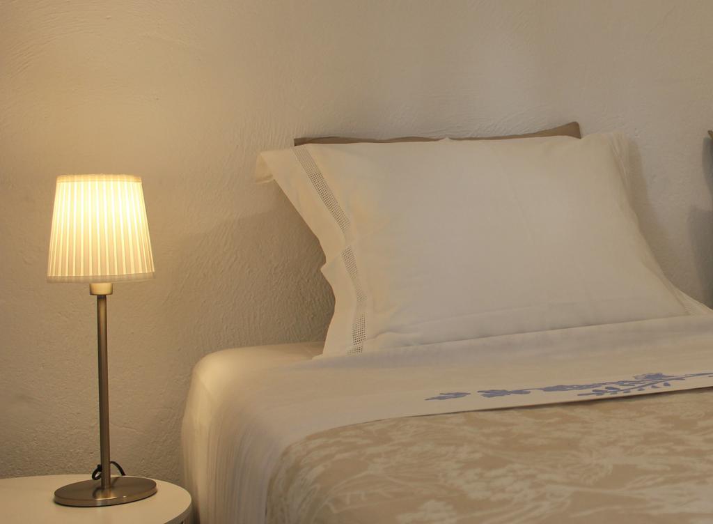 El Nispero Dulce Bed & Breakfast Alcaucin Exterior photo