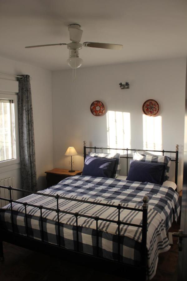 El Nispero Dulce Bed & Breakfast Alcaucin Exterior photo